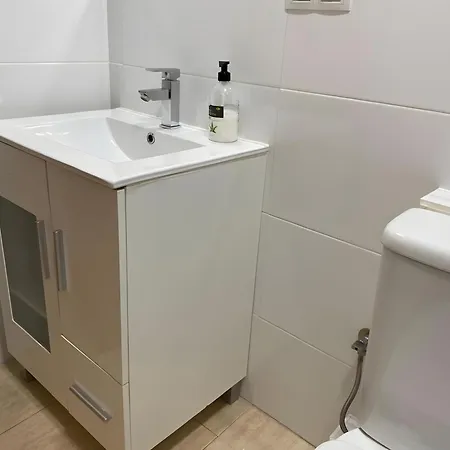 Wonderful Penthouse Center Apartment Manresa
